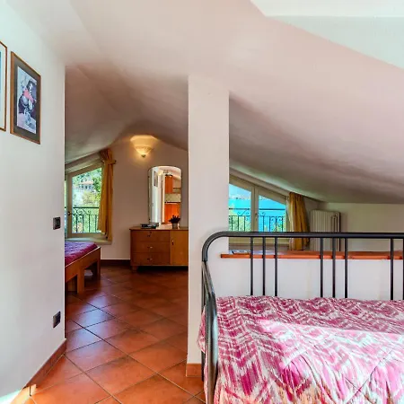 Semesterbostad La Spiaggetta By Interhome